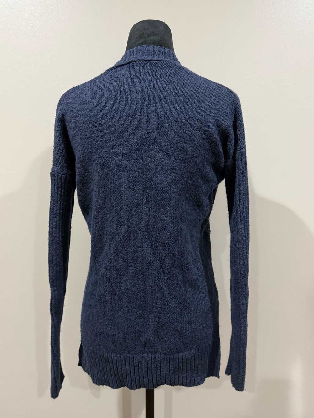 Hollister Navy Blue Y2K Boyfriend Cardigan Sweater - Picture 3 of 5